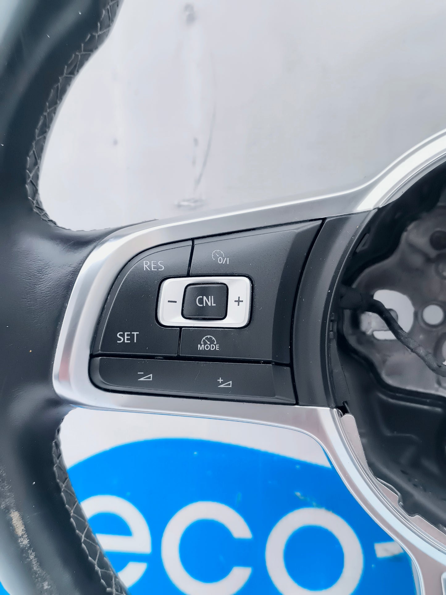 Volante Volkswagen Golf 7 (modello GTD) ecoAG6196