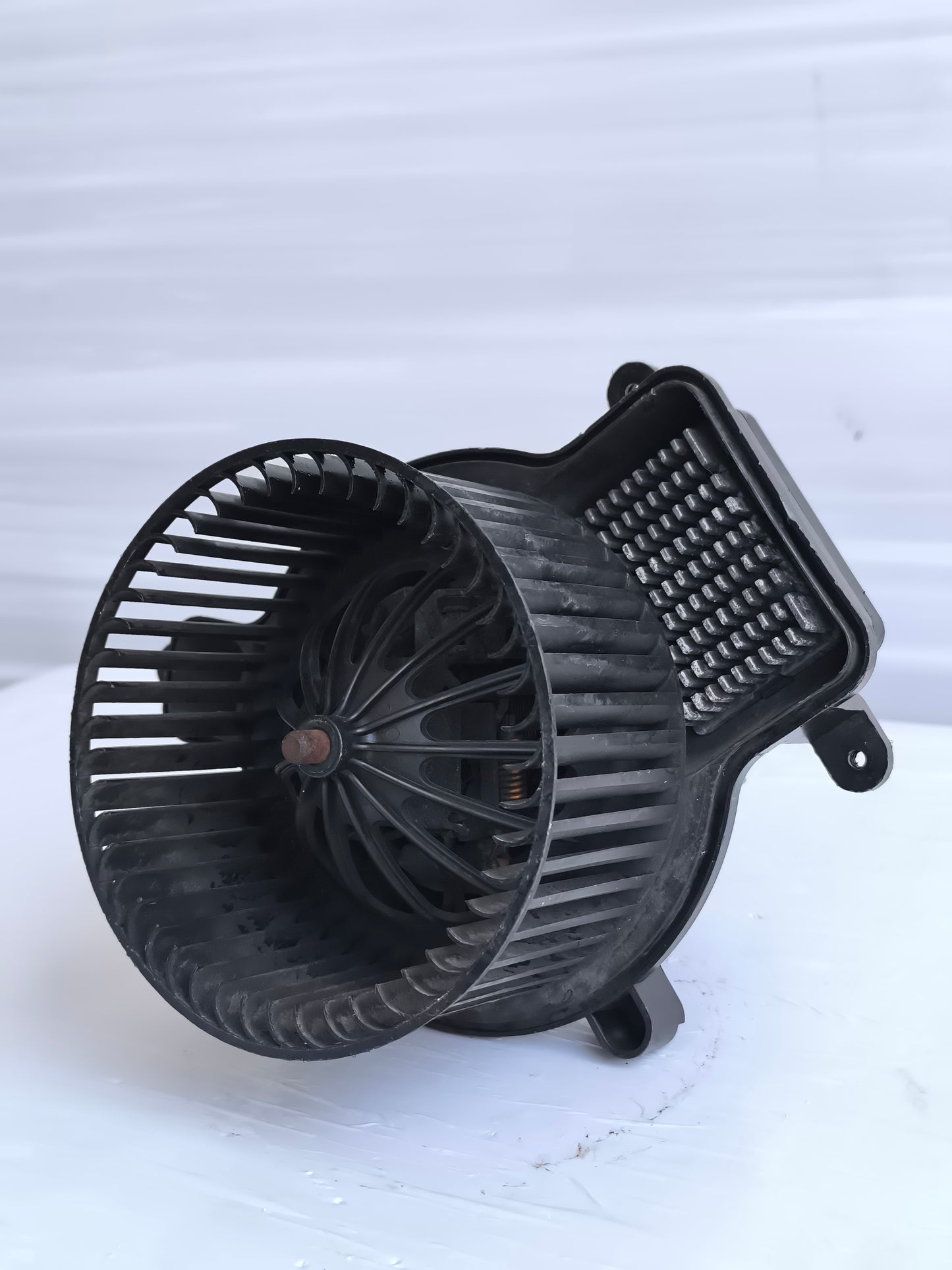 Ventola stufa abitacolo automatica Peugeot 3008 I / 5008 I anno 2009-2017 cod: t3953001 ecoAG8586