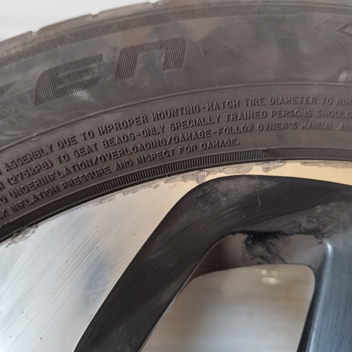 Cerchi in lega con gomme Toyota Aygo X (AB70) 2022-2025 ecoAC17519