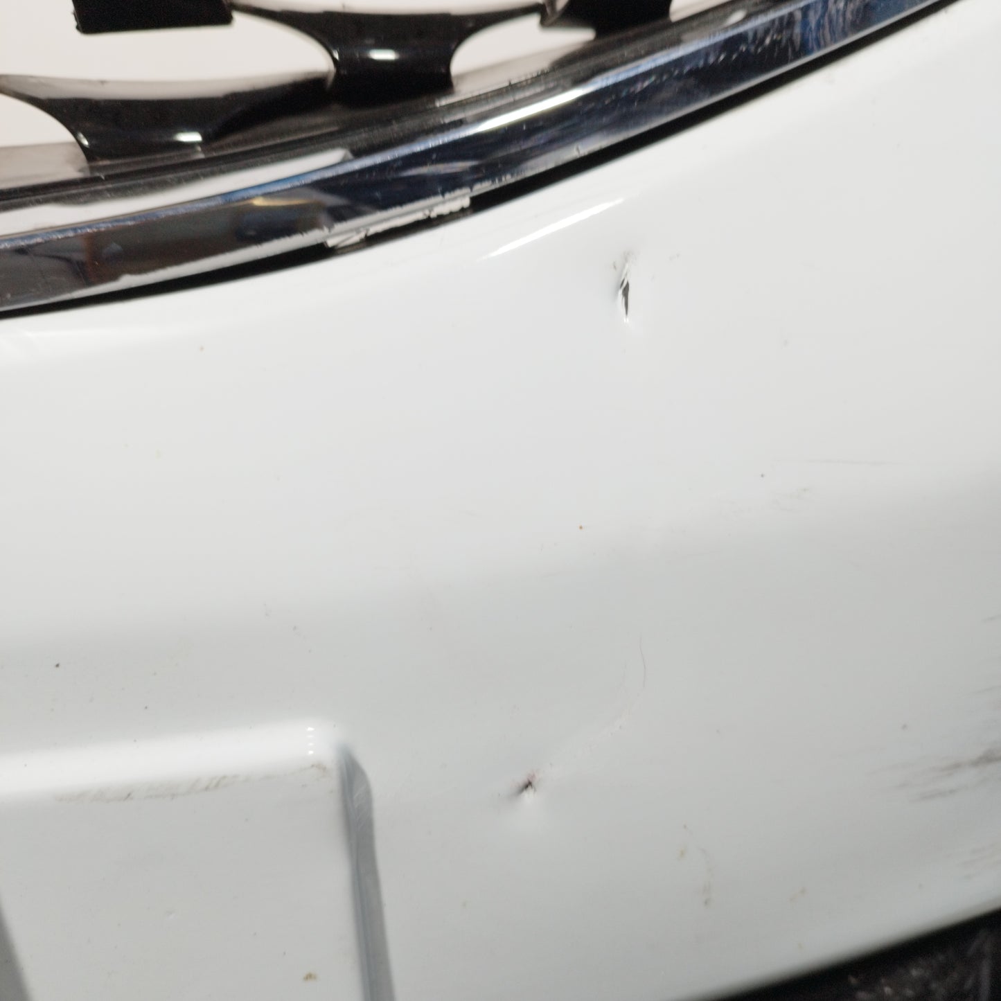 White front bumper Kia Venga 2012 ecoAC10696