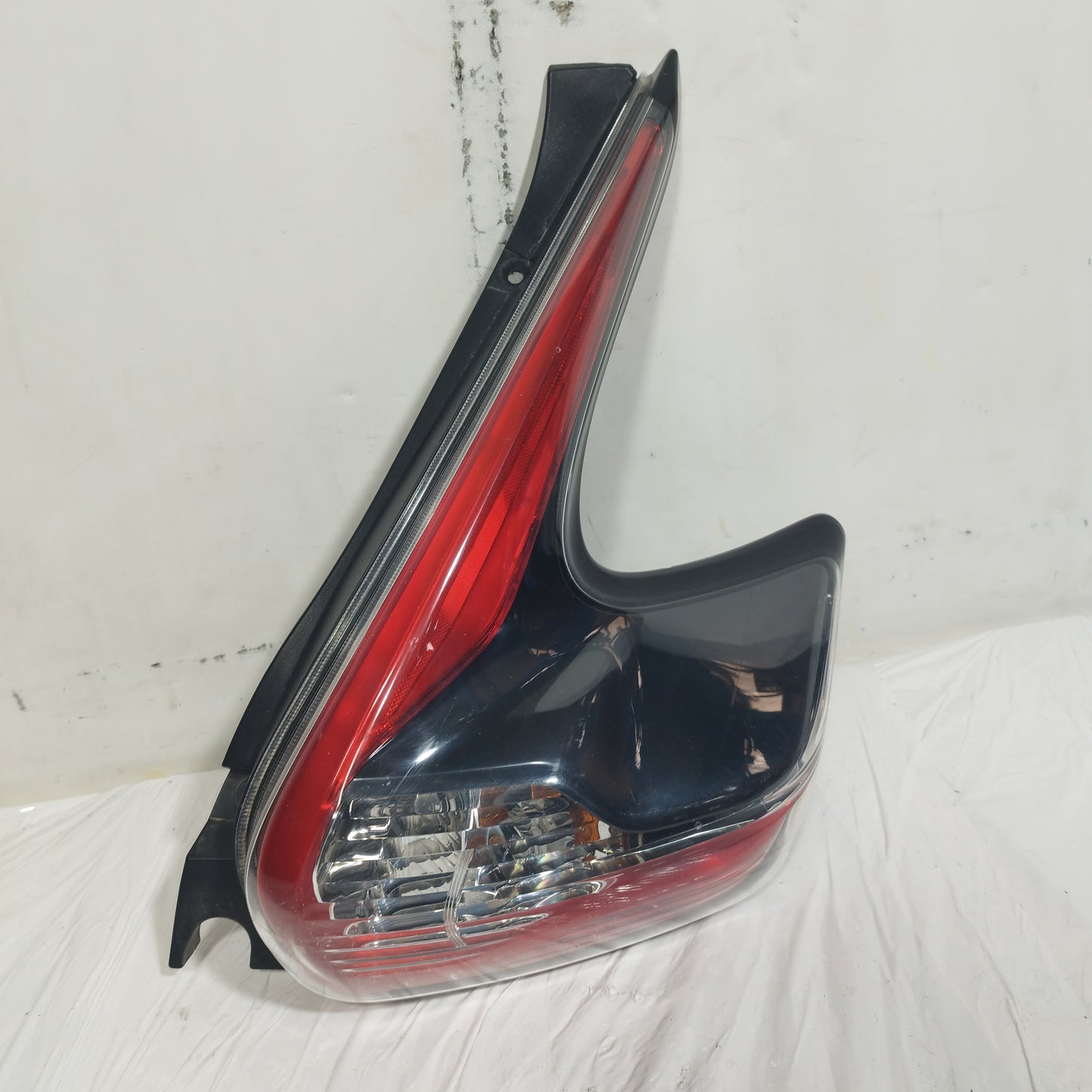 Fanale posteriore dx Nissan Juke (f15) 2015 cod: l90049817 ecoAC15174