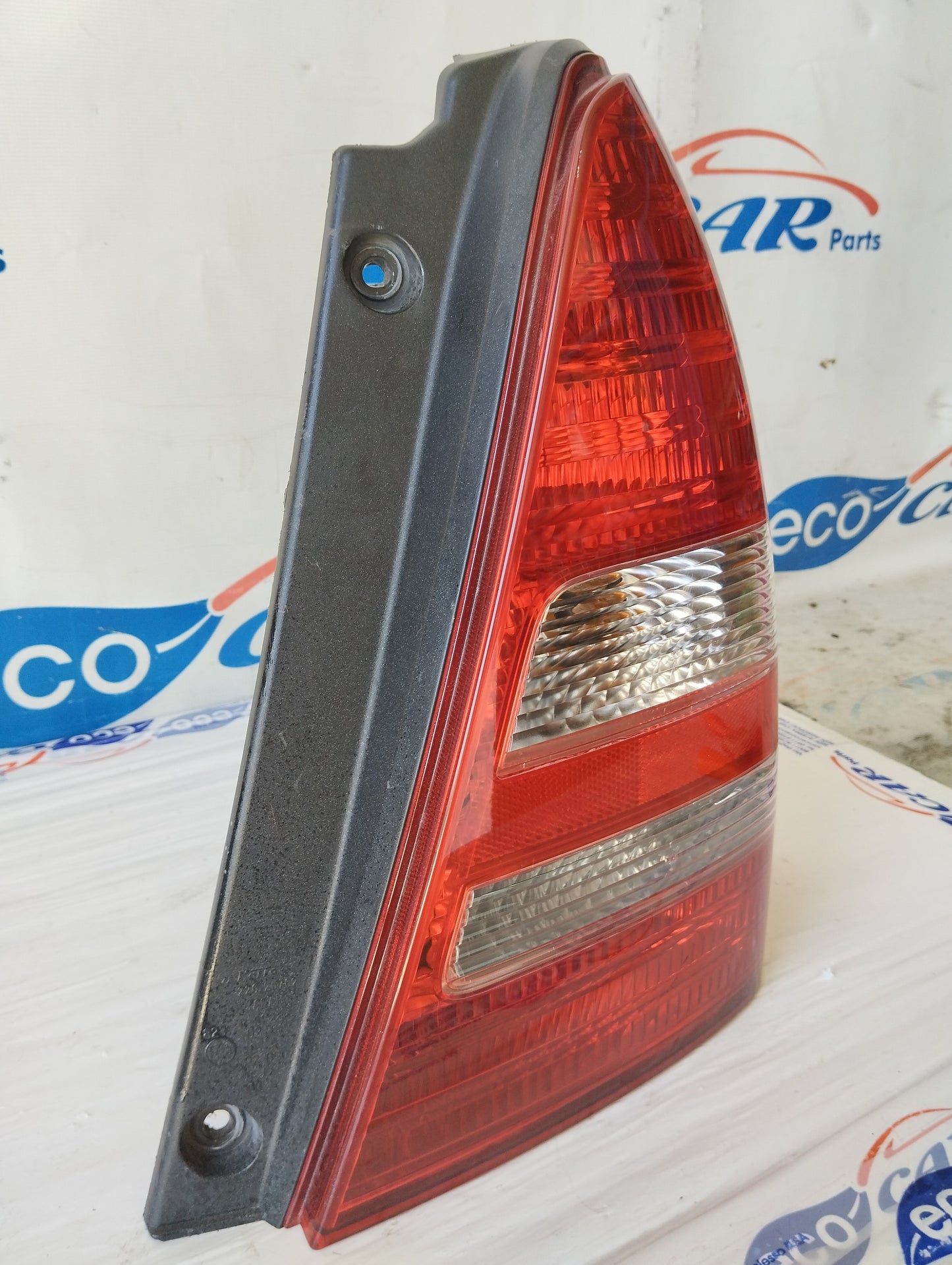 Subaru Forester 2003 ecoAG5535 Rechte Rückleuchte