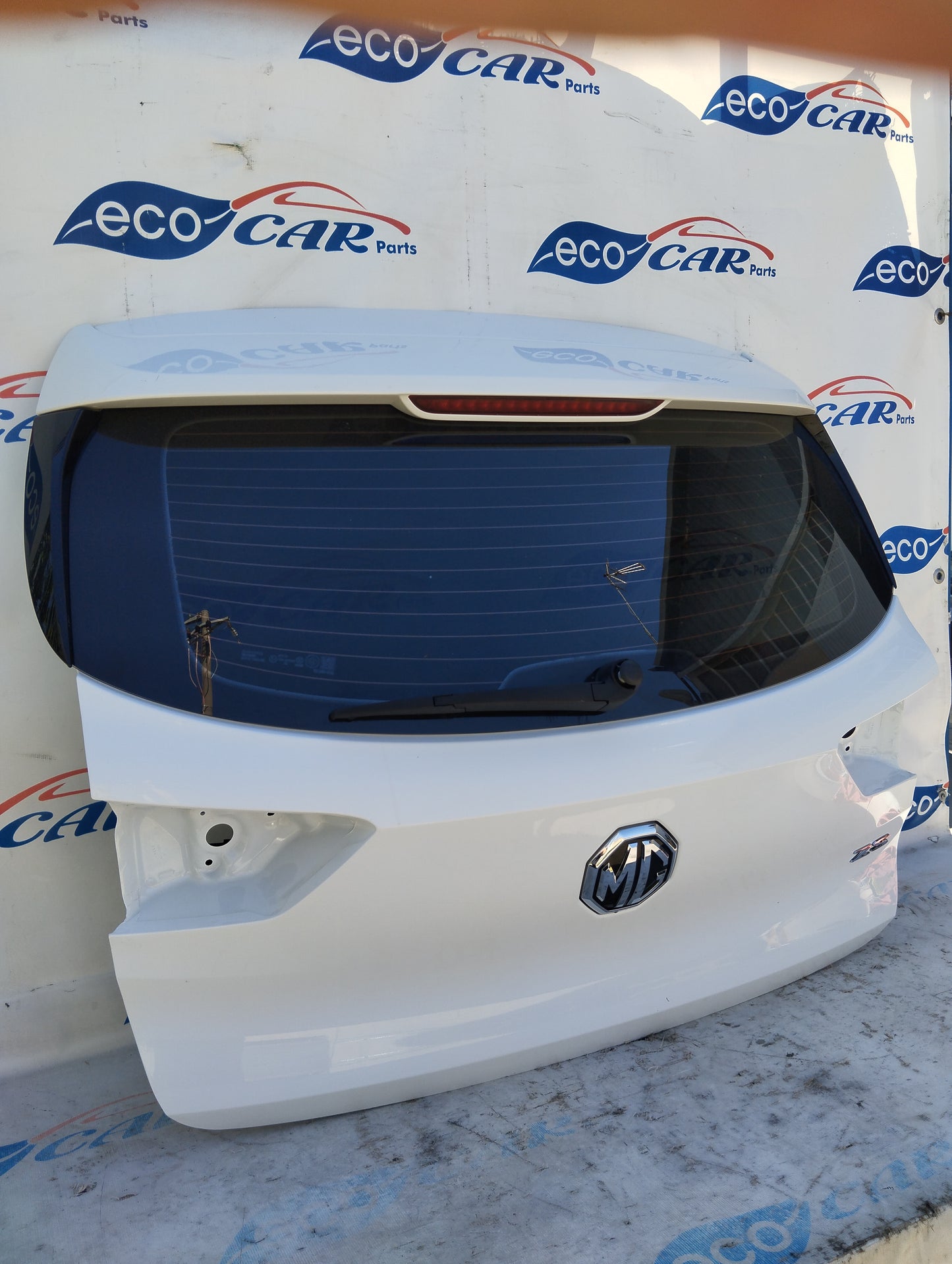 Portellone posteriore bianco MG ZS 2022 ecoAG5311