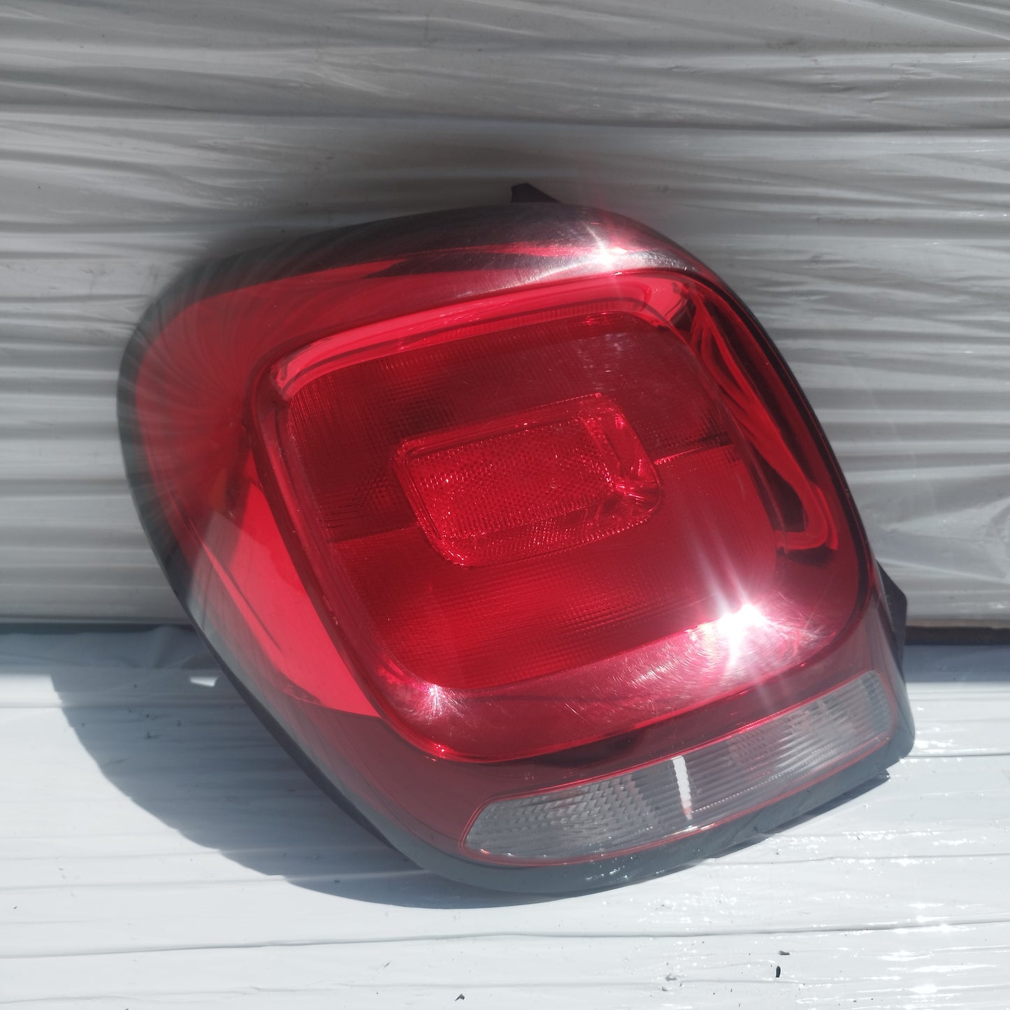 Fanale posteriore sx Citroen C1 2016 cod: 81560-0H152 ecoDM215