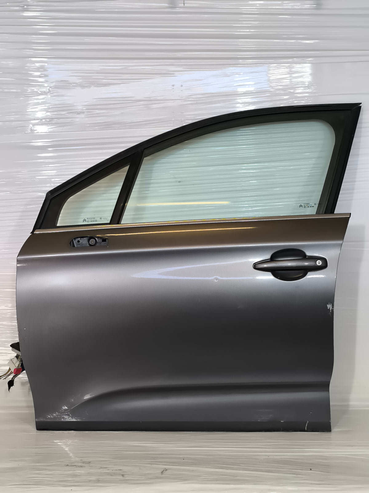Sportello anteriore sx grigio scuro Citroen C4 II (B7) anno 2010-2018 ecoAG9925