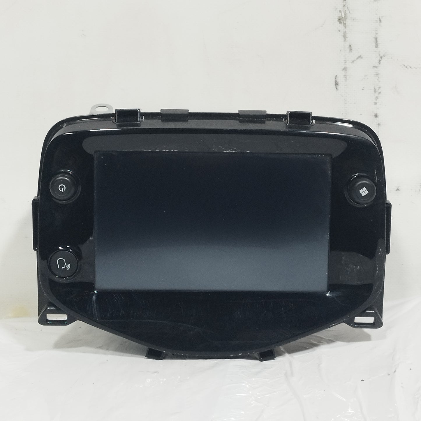 Autoradio Peugeot 108 2020 cod: 86140-YV020 ecoAC15078
