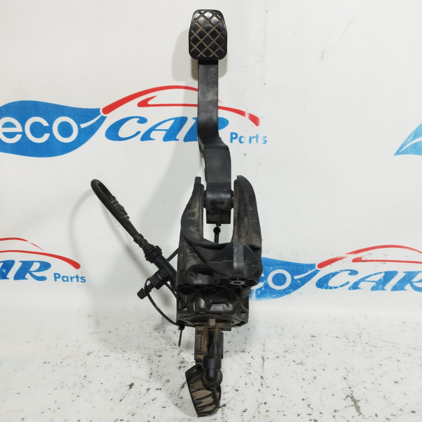 golf 5 pedale Clutch pedal Volkswagen Golf 5 2.0 TDI 2003 code: 1K1721059BC ecoAC870 – ECOCAR Parts