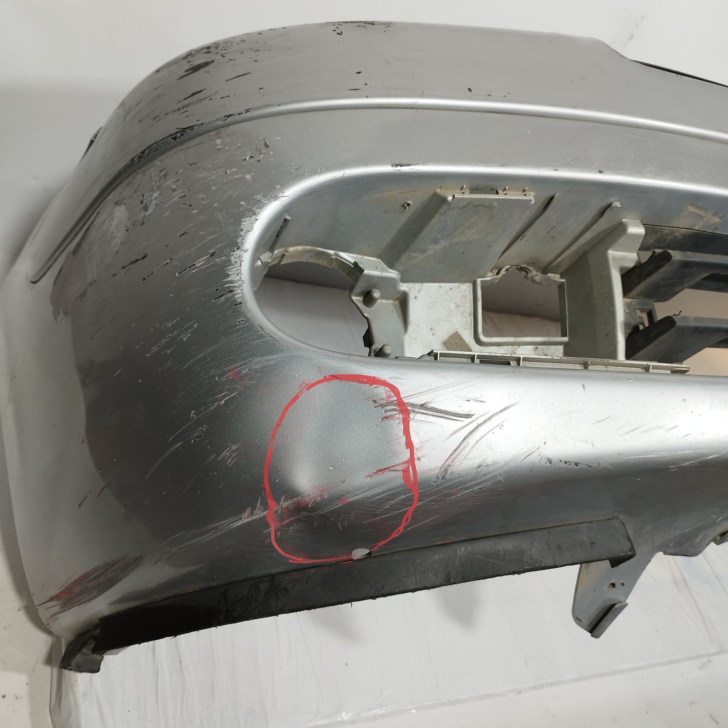 Paraurti anteriore grigio argento Citroen XSara Picasso 2004 ecoAC11603