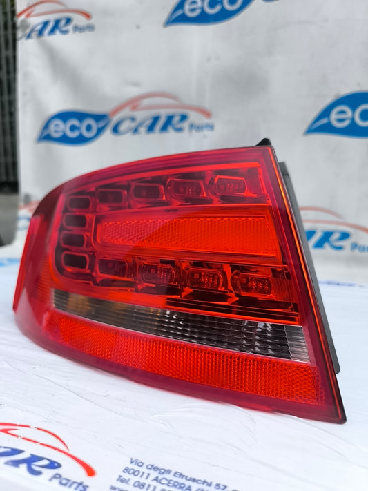 Audi A4 B8 ecoAG5770 linke Außenrückleuchte