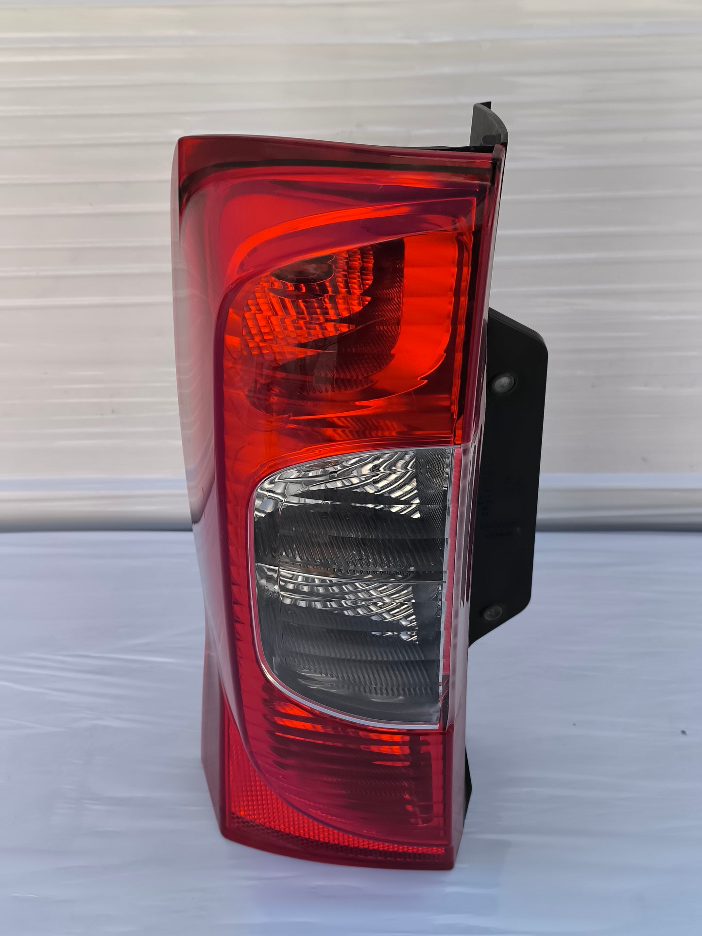 Fanale posteriore sx Fiat Fiorino III (225) 2008-2016 ecoAG7904