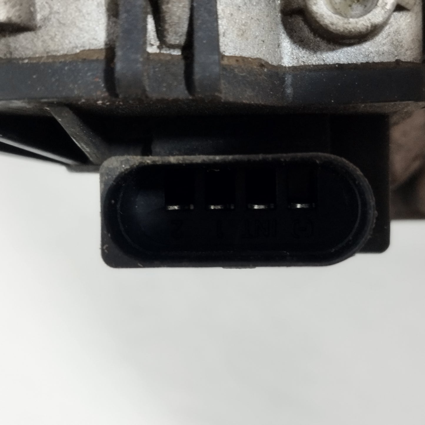 Front windscreen wiper motor Fiat Fiorino / Qubo 2013 code: 064300350 ecoAG2078