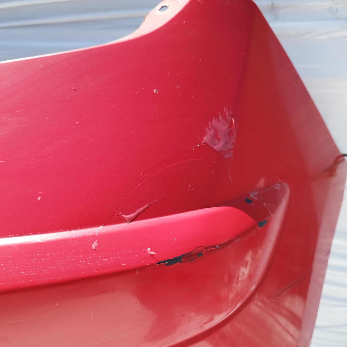 Paraurti posteriore rosso Hyundai I10 I (PA) 2011-2013 Restyling cod: 86611-0X210 ecoDM147