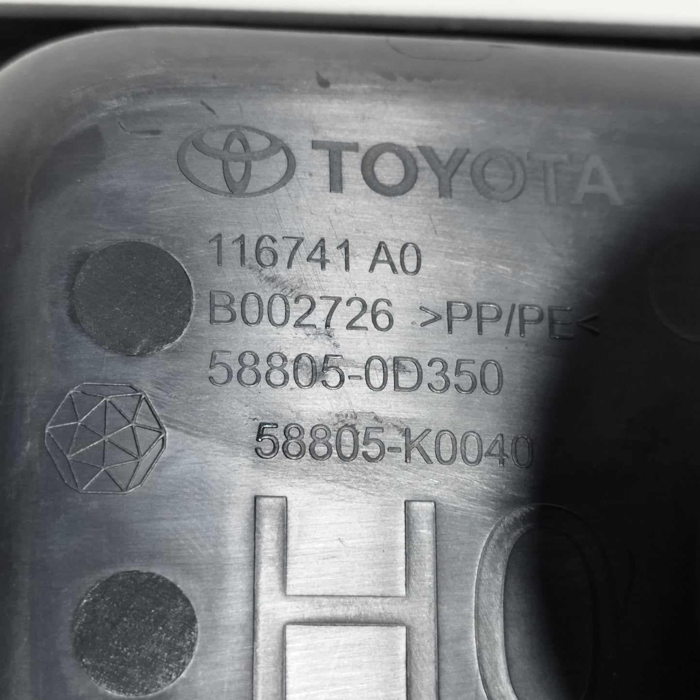 Zentraltunnel Toyota Yaris Cross 2021 Cod: 58805-0d350 ecoAC12014