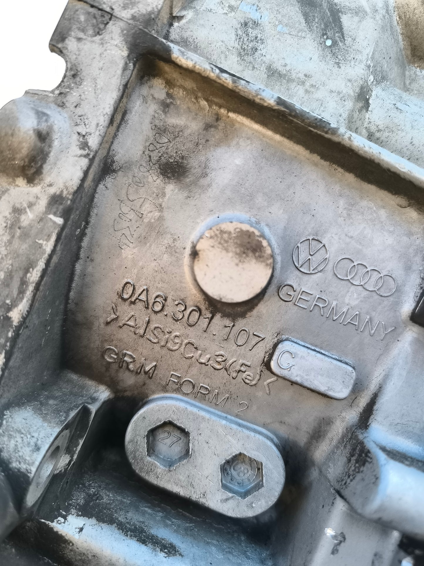 Cambio Volkswagen Tiguan 2.0 TDI 4x4 6 marce anno 2009 cod. LMU 06A301107C ecoAG7241