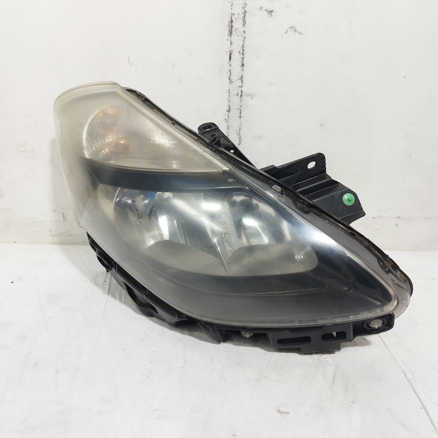 Fanale anteriore dx Renault Clio III (X85) 2009-2012 cod: 13330F/C ecoAC16605