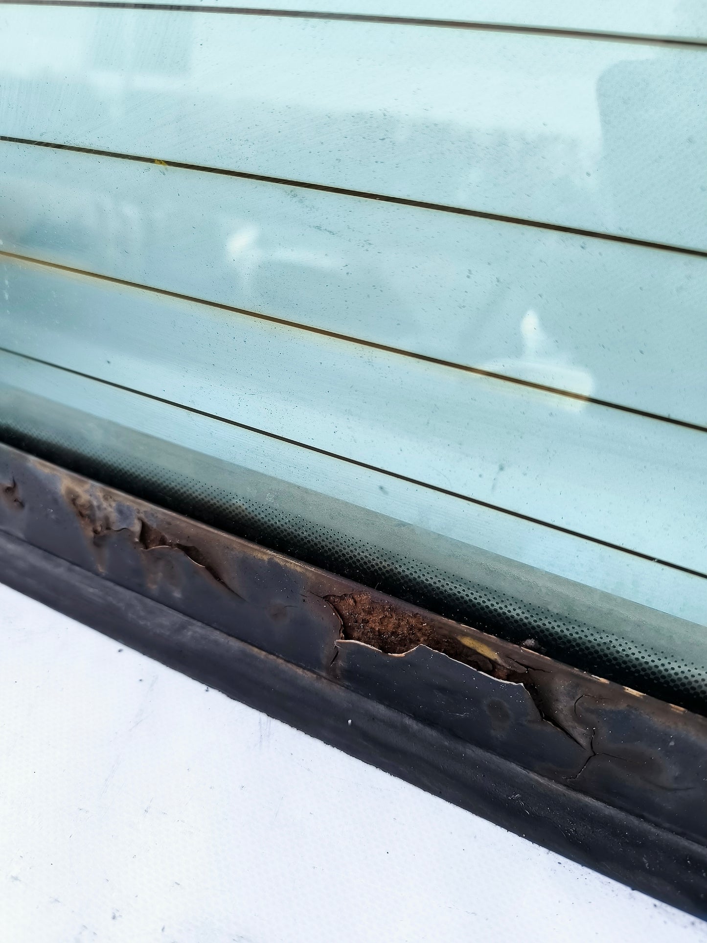 Rear glass window Land Rover range Rover year 1990 ecoAG7140