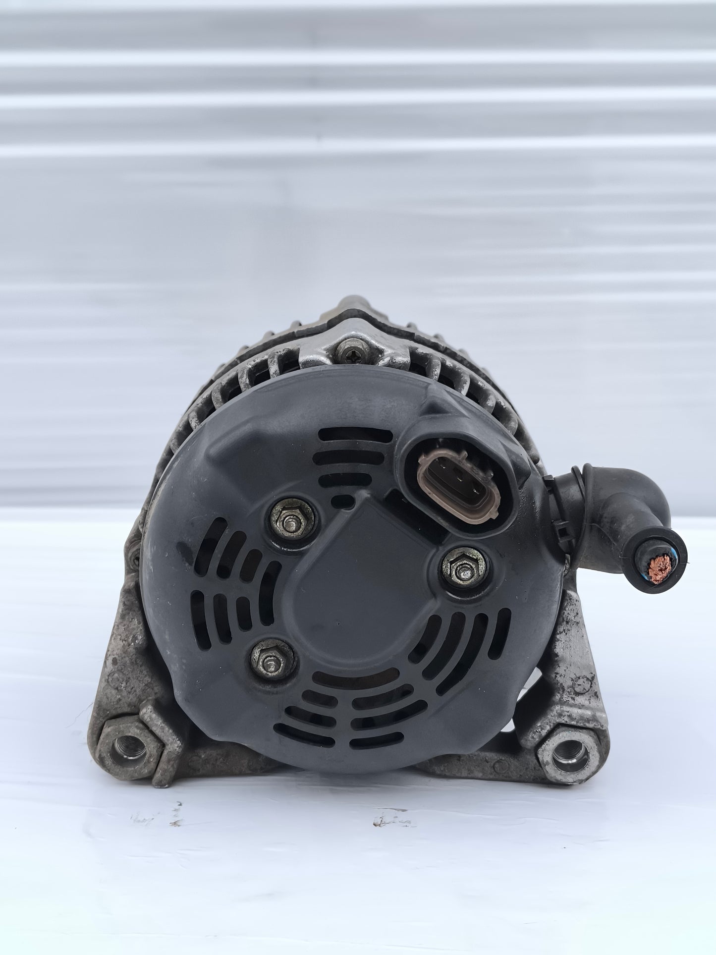 Alternatore Suzuki Grand Vitara 1.9 DDIS anno 2006 cod: 31400-67J0 ecoAG7882
