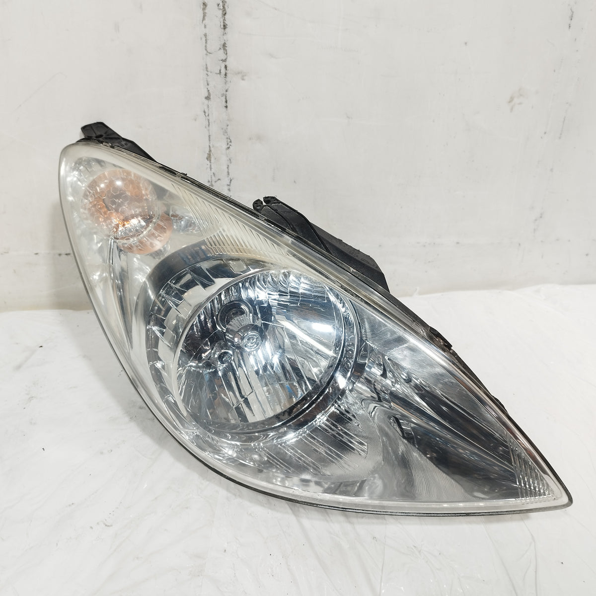 Fanale anteriore dx Hyundai I20 2008-2012 cod: 92102-1J0xx ecoAC16715