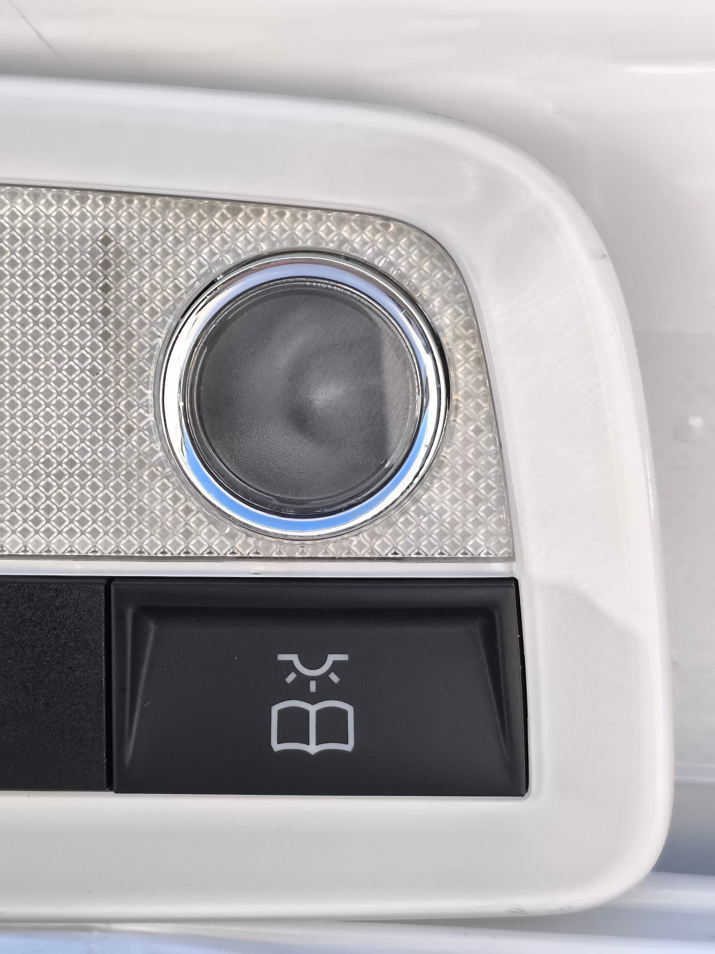 Luce di cortesia Mercedes classe C W204 Cod. A2048204901 ecoAG7721