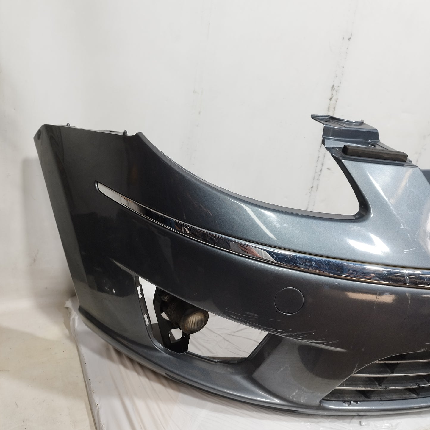 Paraurti anteriore grigio scuro Lancia Musa II serie 2007-2013 Restyling ecoAC15430