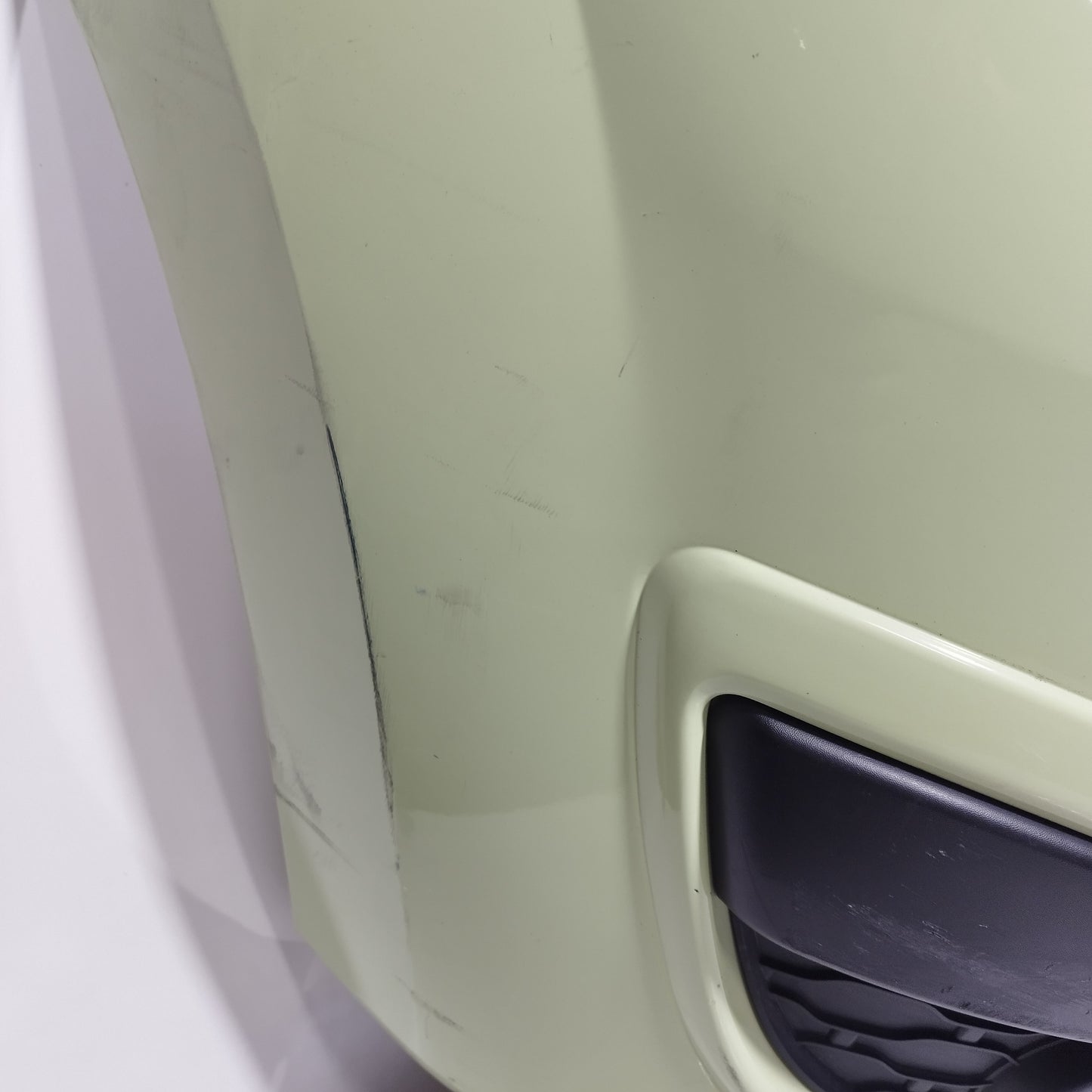 Hellgrüne Frontstoßstange Renault Twingo 2008 ecoAC13469