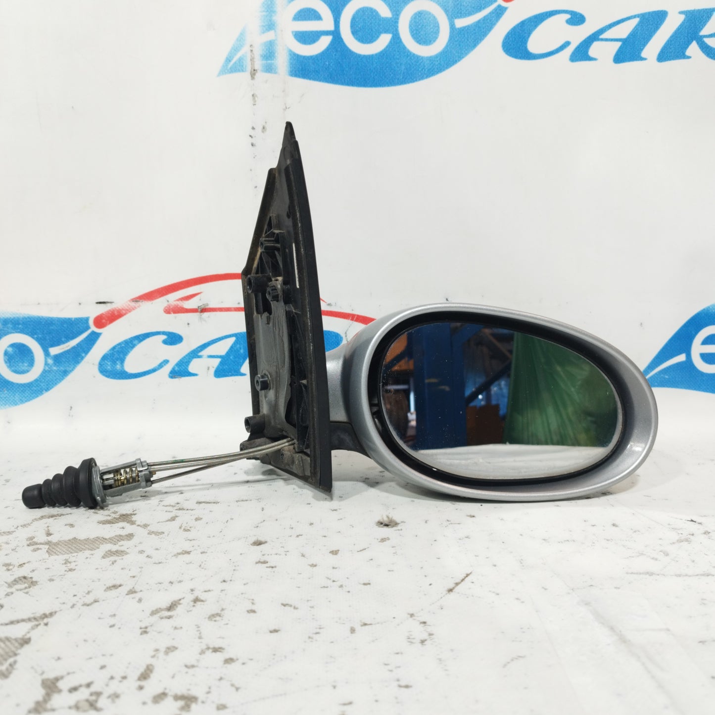 Grauer, manueller Außenspiegel vorne rechts für Smart fortwo 450, Baujahr 2004, ecoAC10584