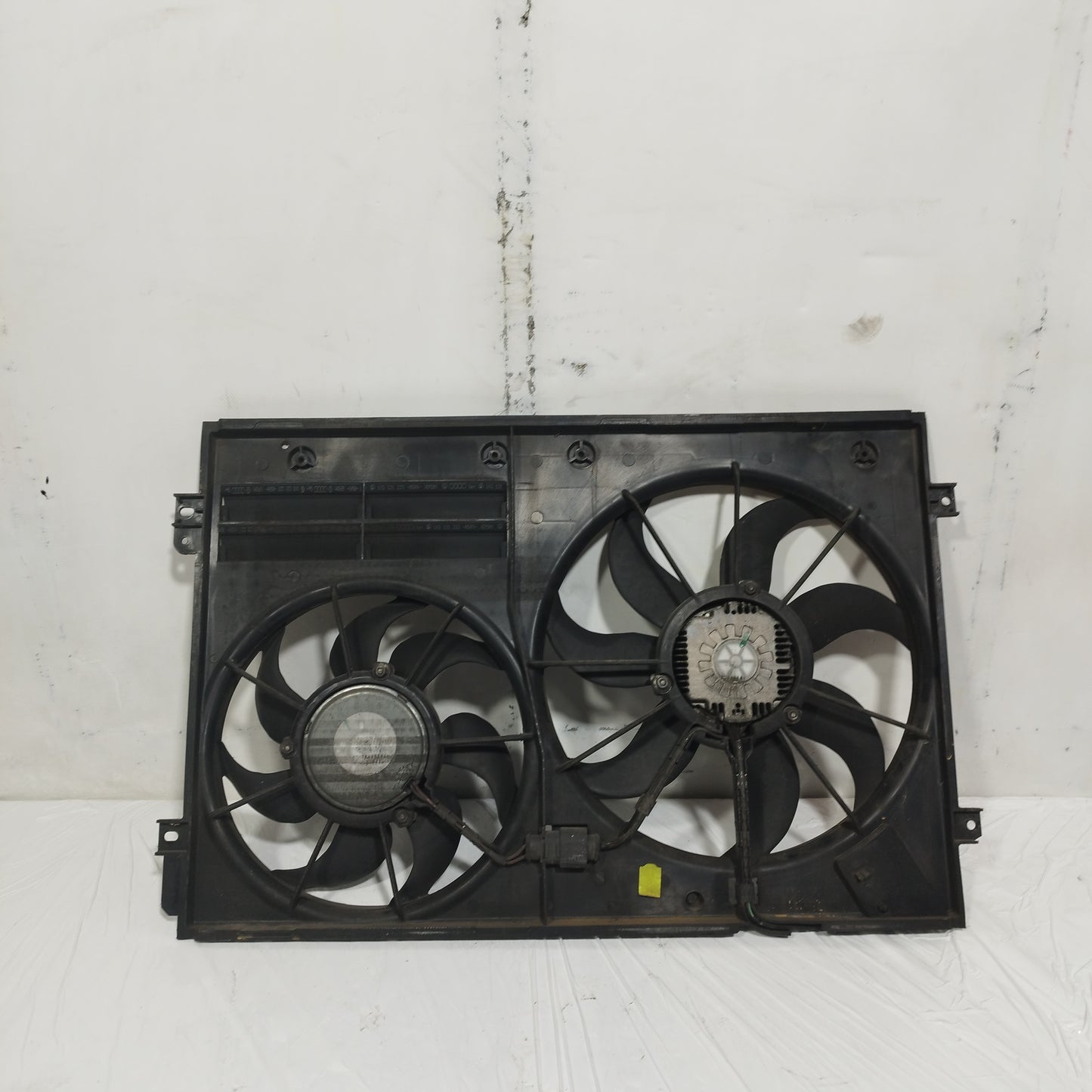 Ventola radiatore Audi A3 2.0 TDI 2008-2013 cod: 1K0121207BC ecoAC15586