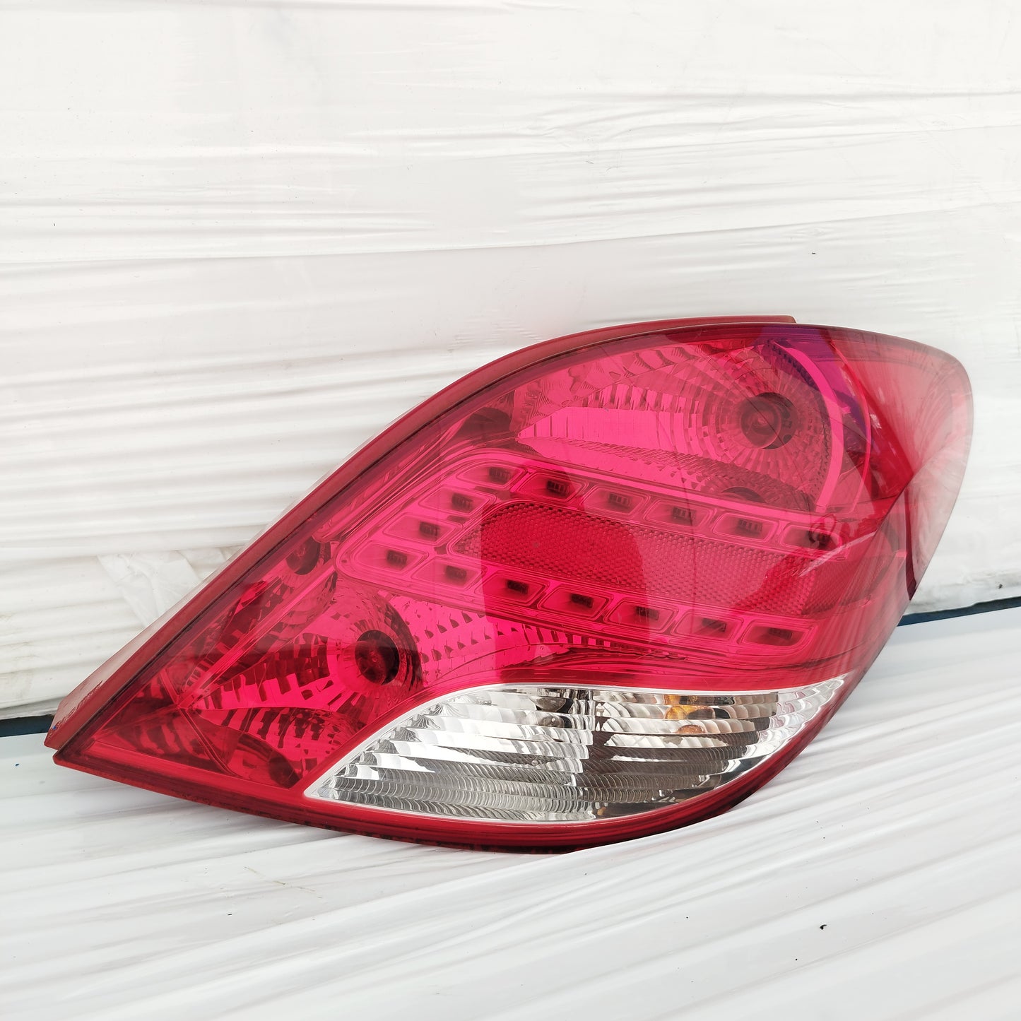 Fanale posteriore dx a Led Peugeot 207 Restyling 2009-2012 cod: 9686565980-00 ecoDM299