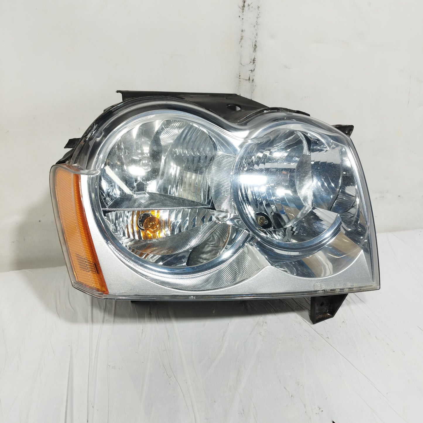 Fanale anteriore Dx Jeep Grand Cherokee 2007 Cod: 55156670AI ecoAC14538