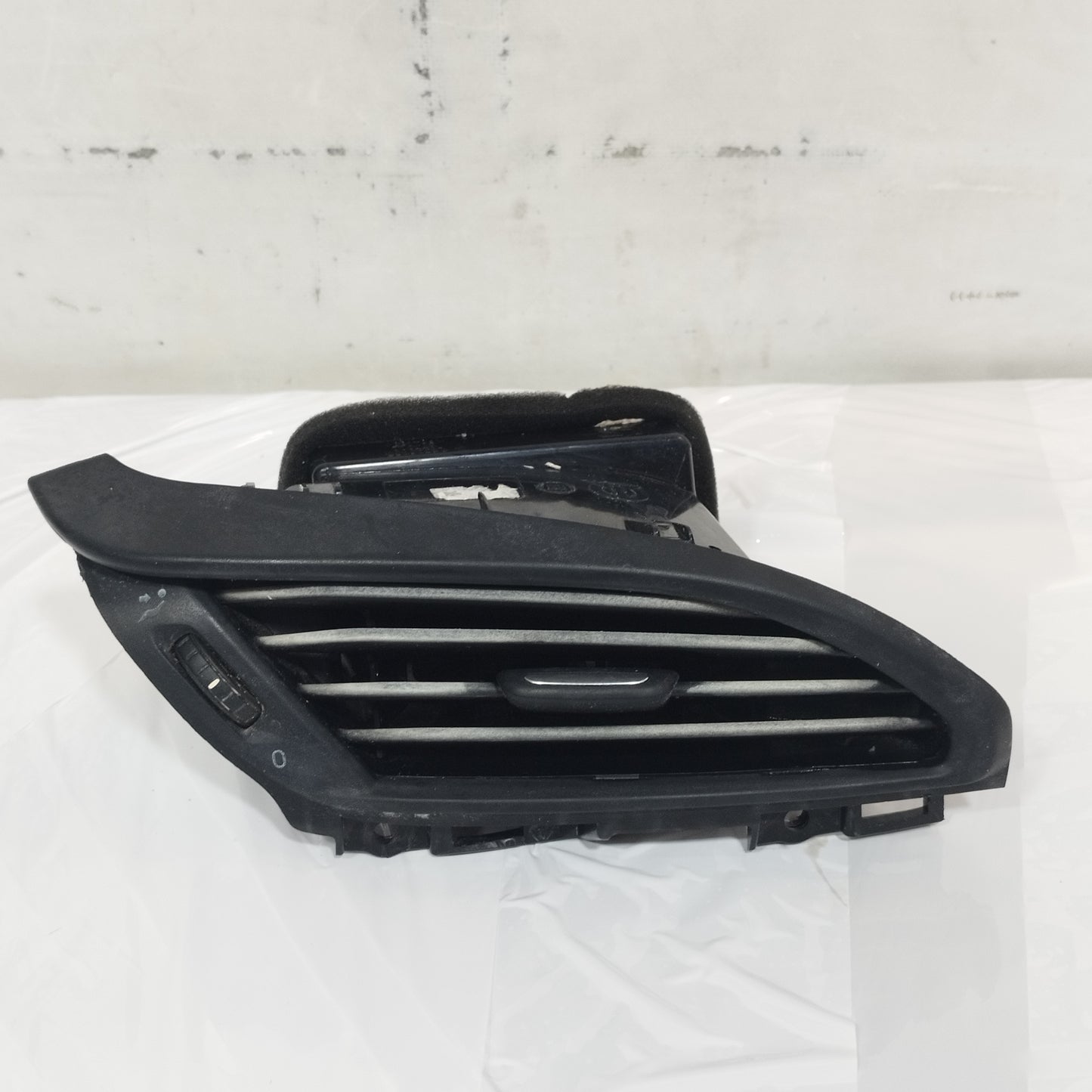 Bocchetta aria sx Fiat Tipo II (356 / 357) 2015-2020 cod: ls395455 ecoAC16386