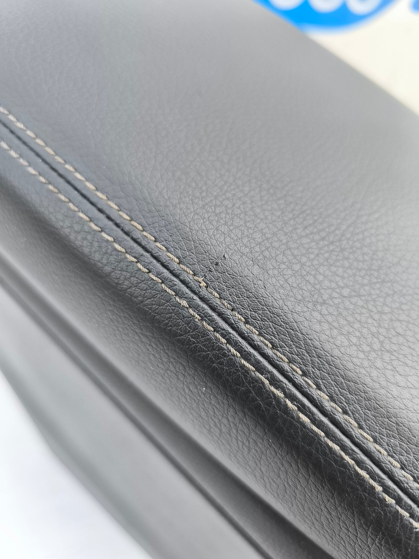 Central tunnel with armrest Mercedes A-Class W176 Cod. 1766800900 ecoAG5936