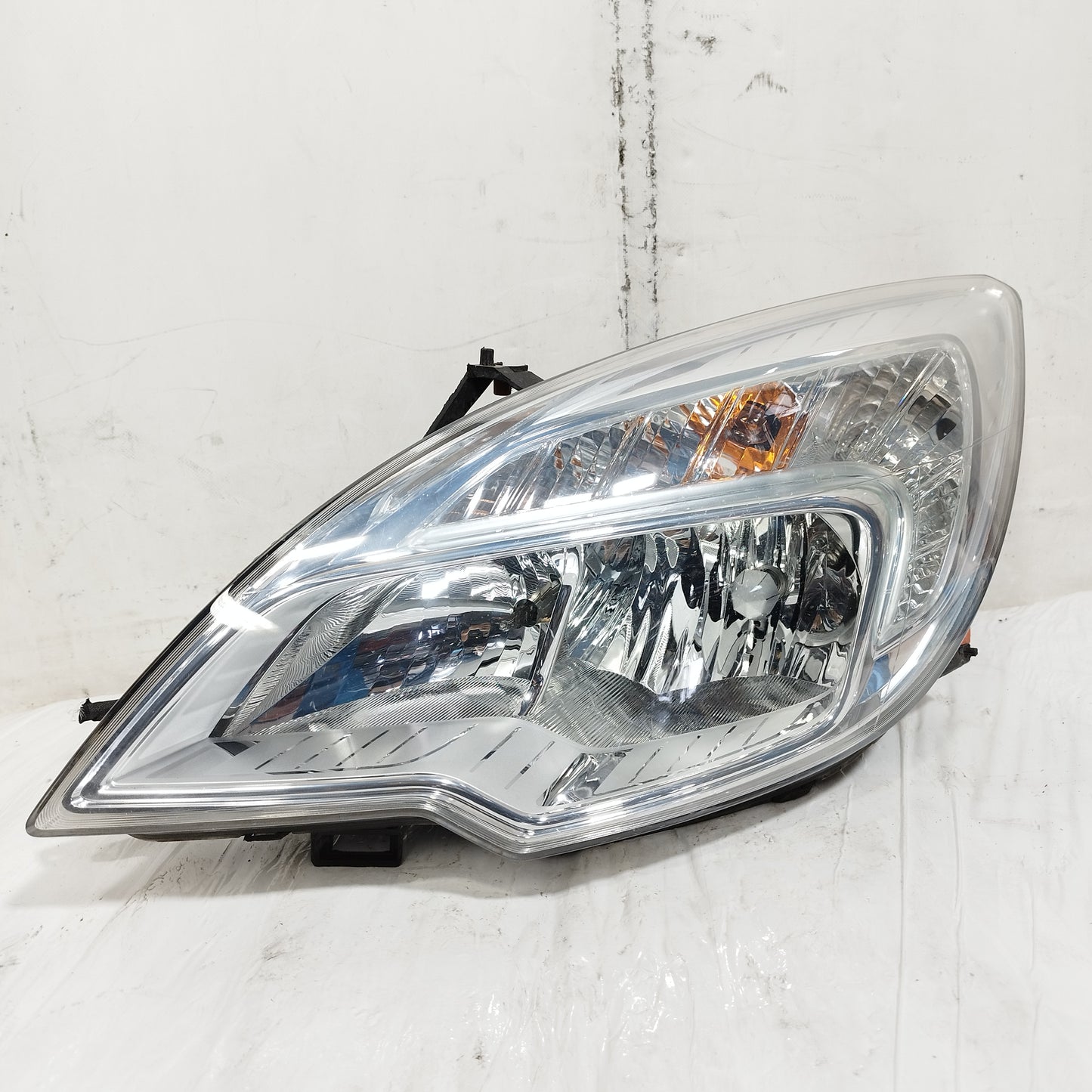 Fanale anteriore sx Opel Meriva B (S10) 2010-2013 ecoAC16550