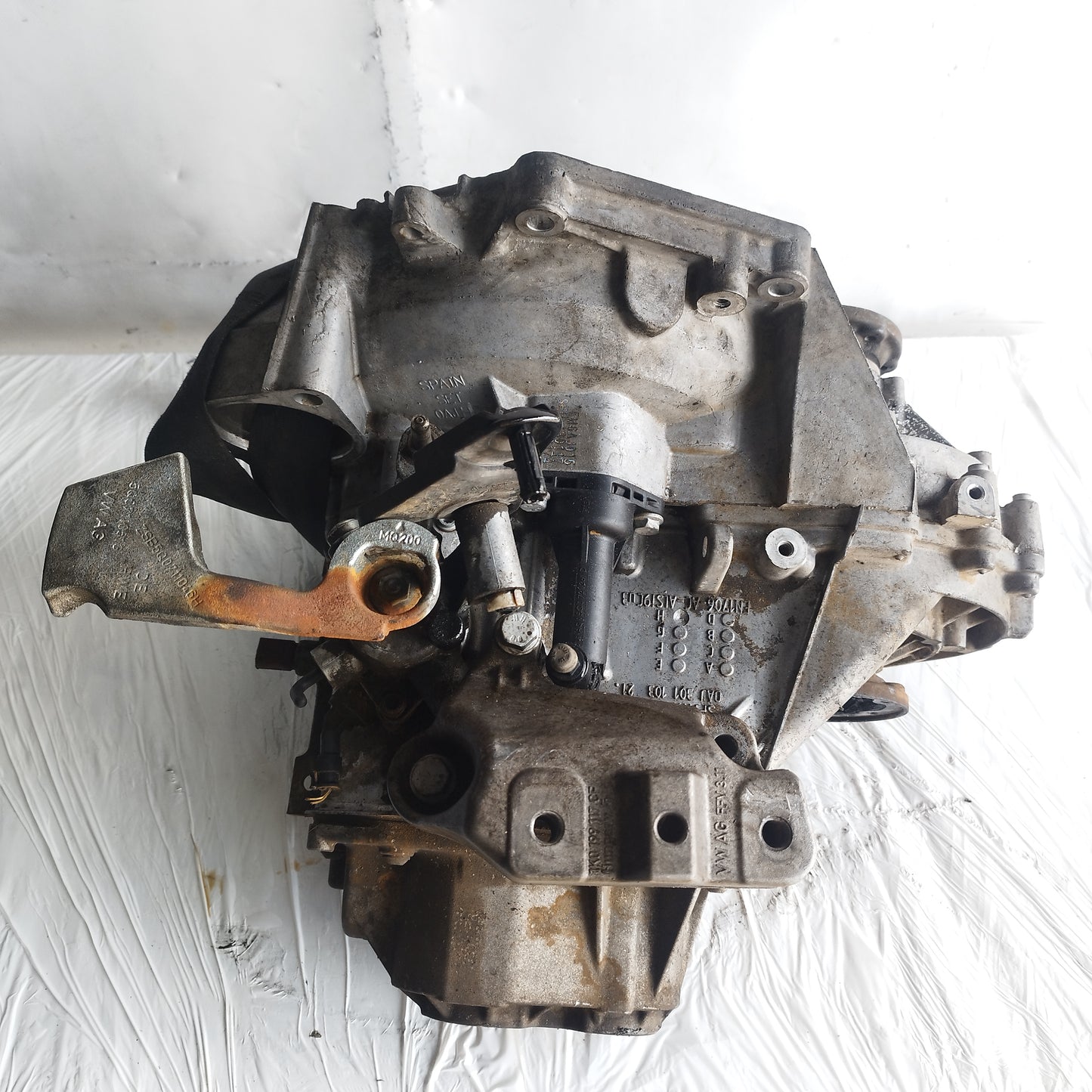 Cambio manuale 6M Volkswagen Caddy 1.9 D 2010 cod: FM6AJ015 ecoAC15902