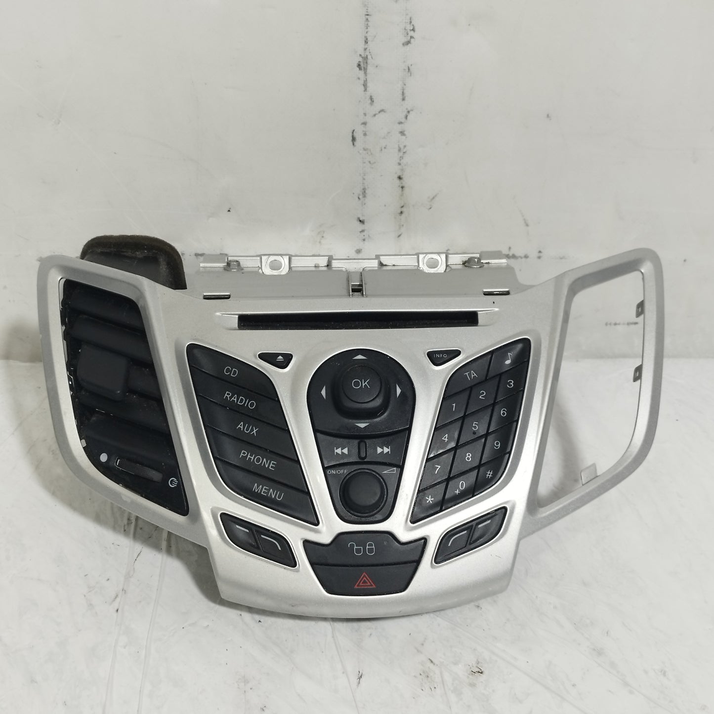 Autoradio Ford Fiesta 2010 cod: 8A6T-18C815-BN ecoAC15917