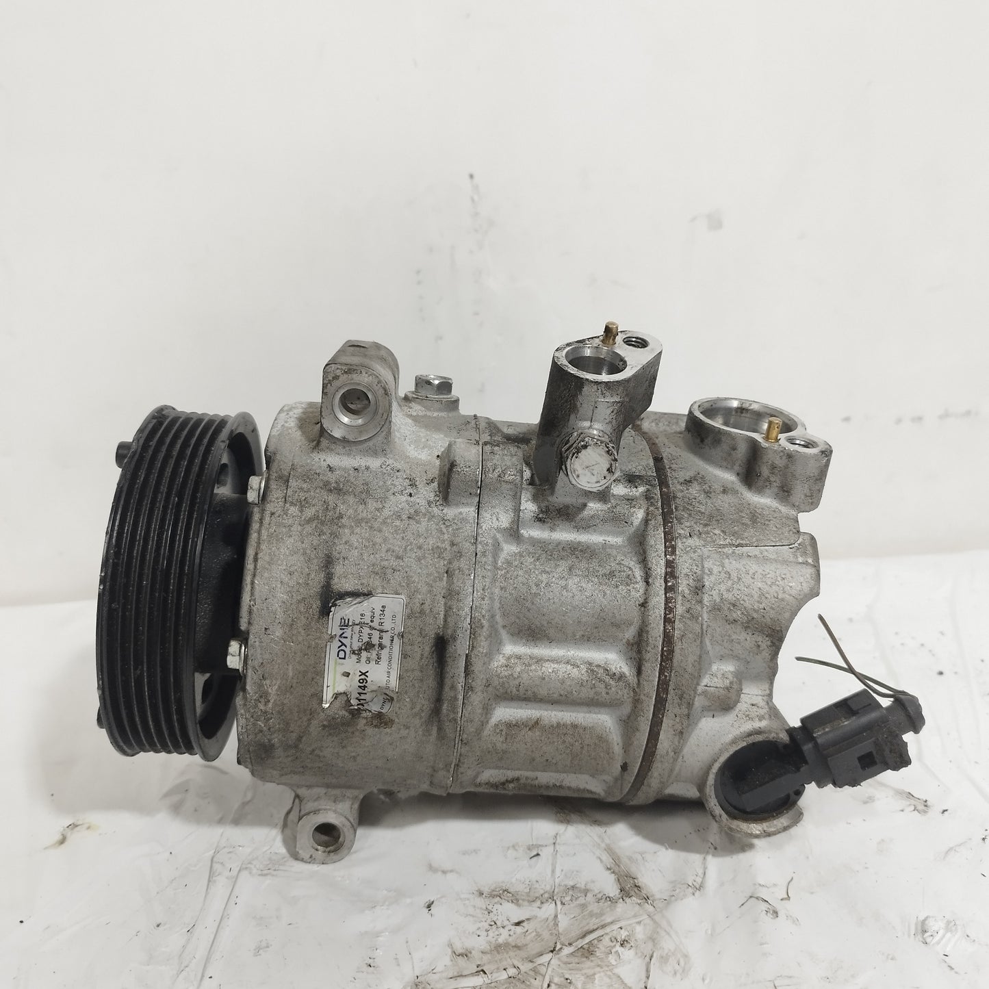 Compressore a / c Audi A4 B7 2.0 TDI 2004-2007 140CV cod: 1201149x ecoAC16193
