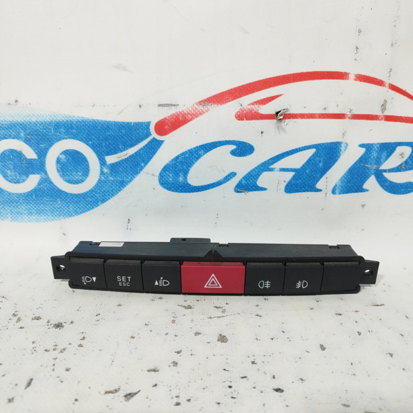 4-way arrow keypad Fiat Doblo 2010 Code: 7354981970 ecoAC10061