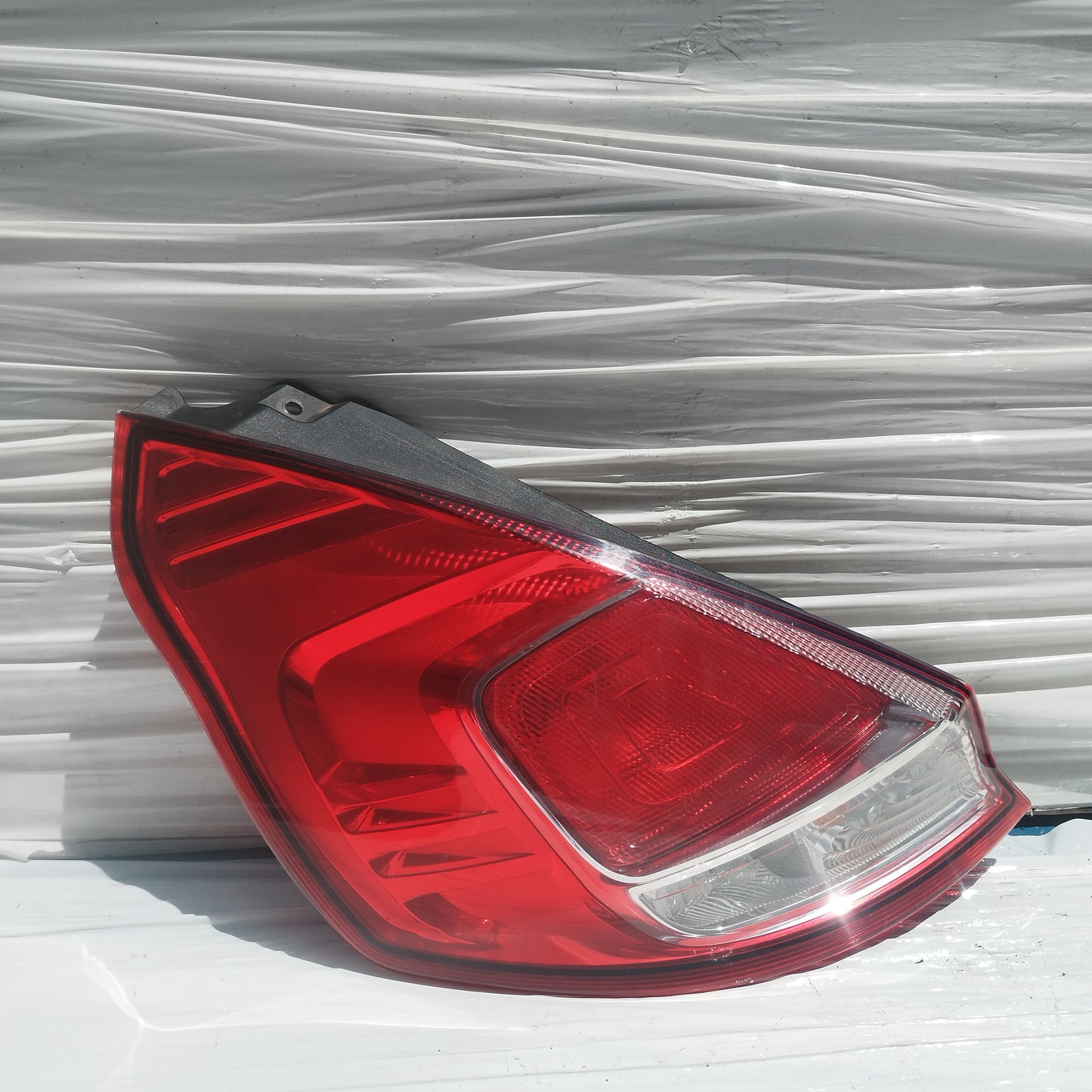 Fanale posteriore sx Ford Fiesta 2012 cod: C1BB-13405-A ecoDM219