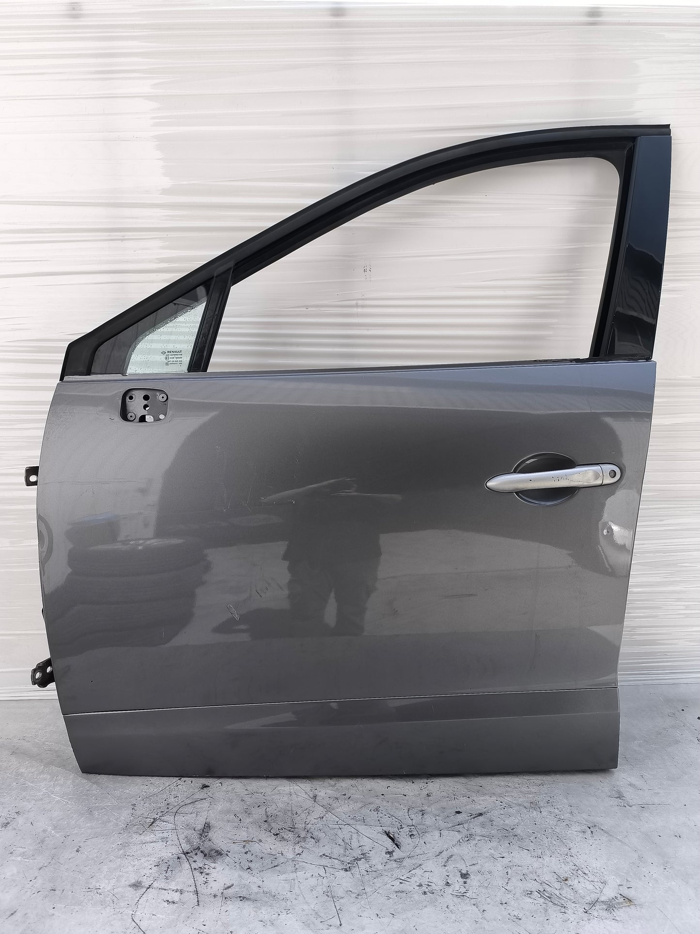Sportello anteriore sx Renault Scenic anno 2011 grigio canna di fucile ecoAG8150