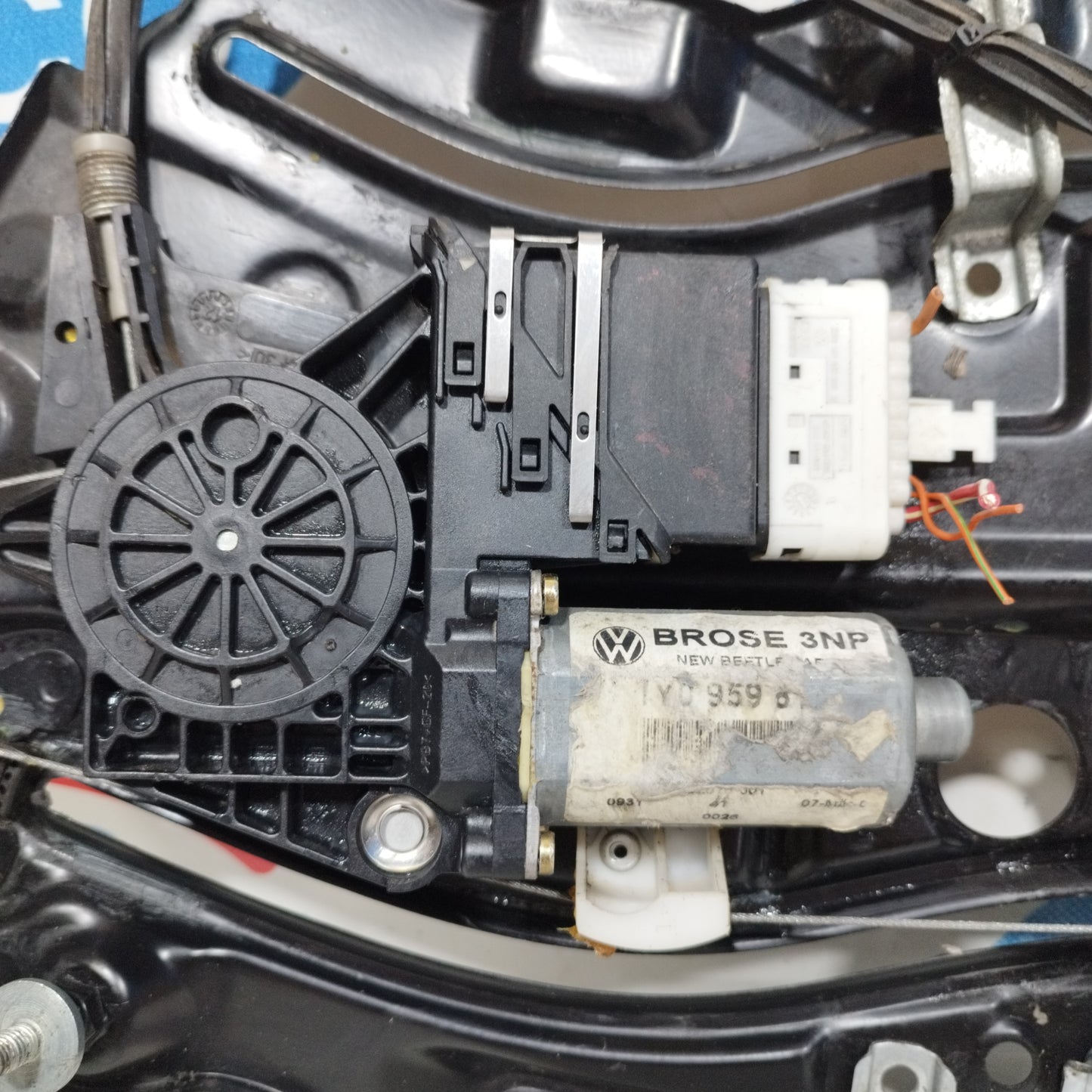 Cremagliera a pannello posteriore sx Volkswagen New Beetle Cabrio 2003 cod: 1y0959811 ecoAC8955