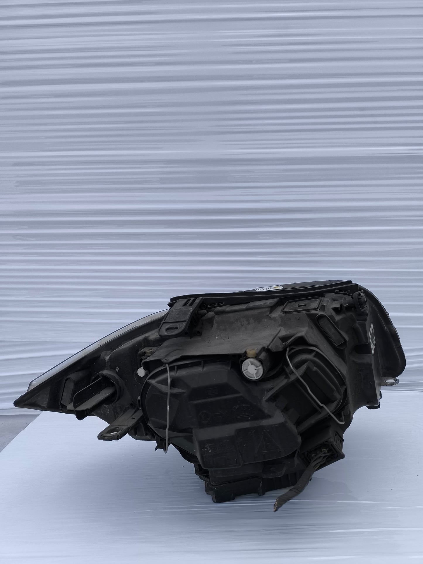 Fanale anteriore sx Bmw serie 1 E87 / E81 Xenon 2007-2011 ecoAG8353