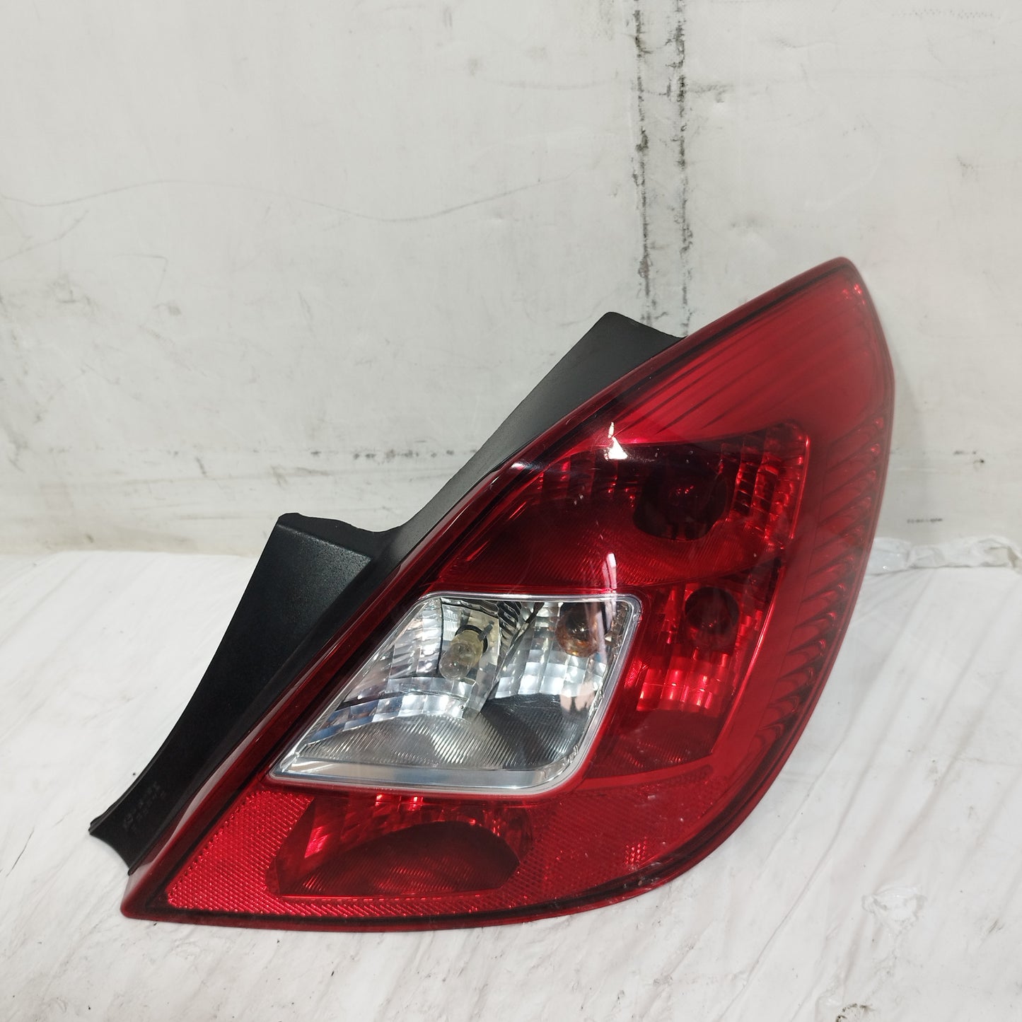 Fanale posteriore dx Opel Corsa D 2006-2014 cod: 13269051 ecoAC16566