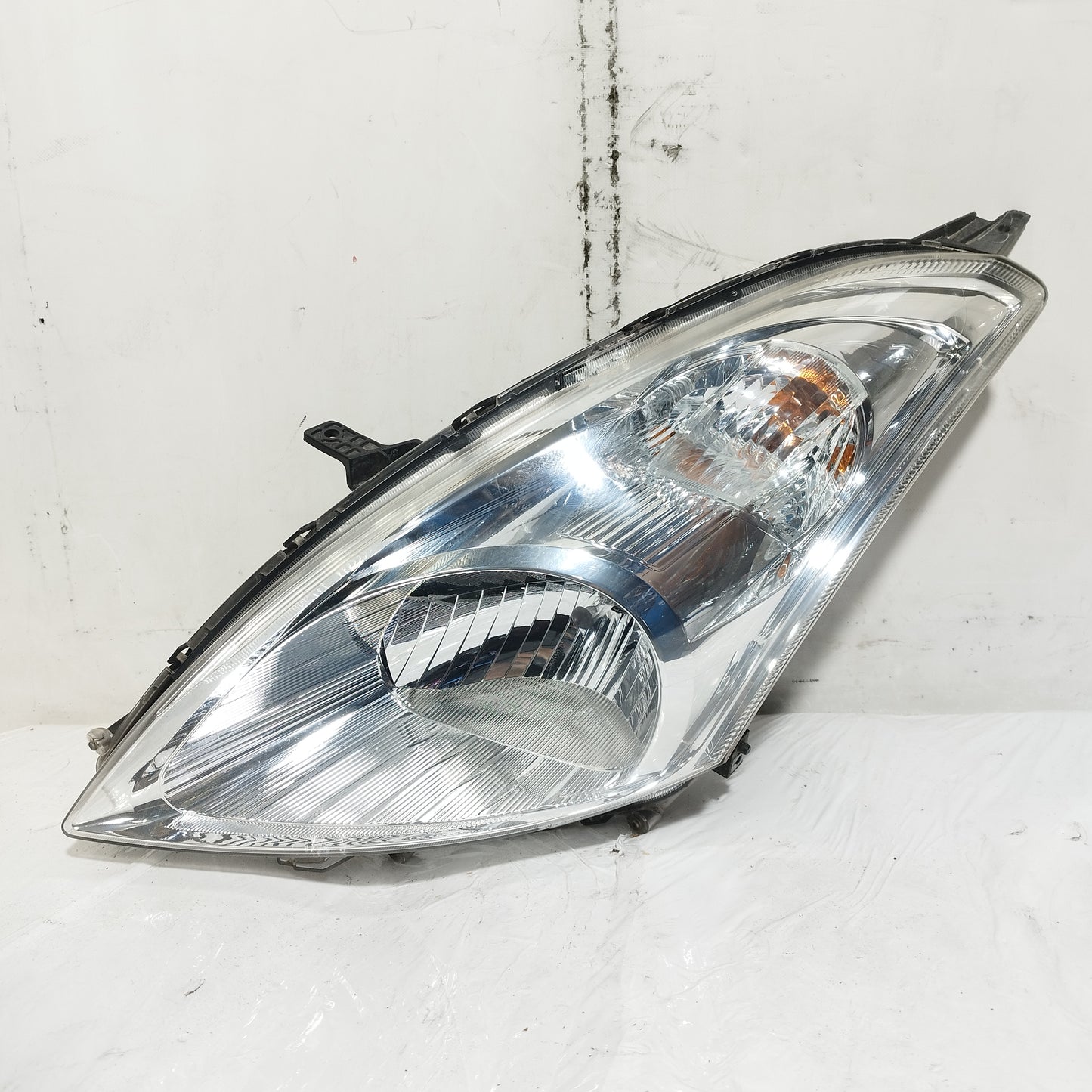 Fanale anteriore sx Suzuki Swift 2013 ecoAC16055
