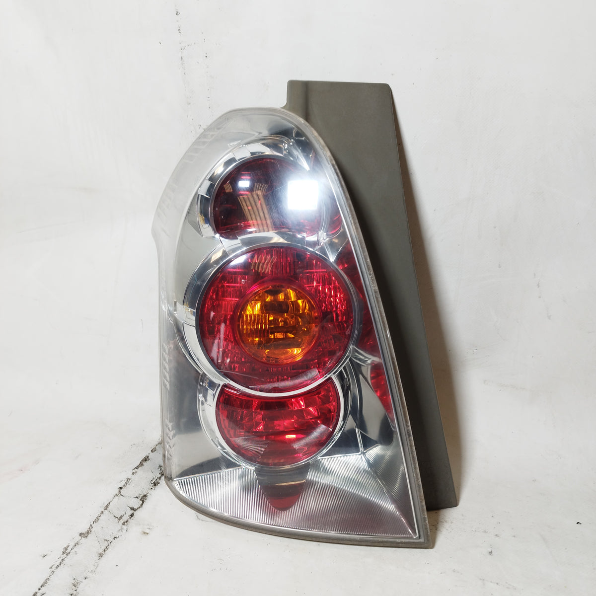 Fanale posteriore sx Toyota Corolla Verso 2007-2009 ecoDM450
