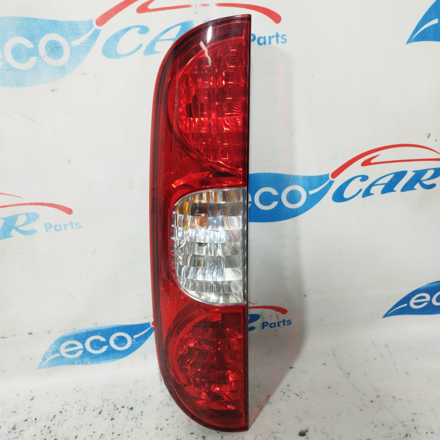 Linke Rückleuchte Fiat Doblo 2008 ecoAC9821