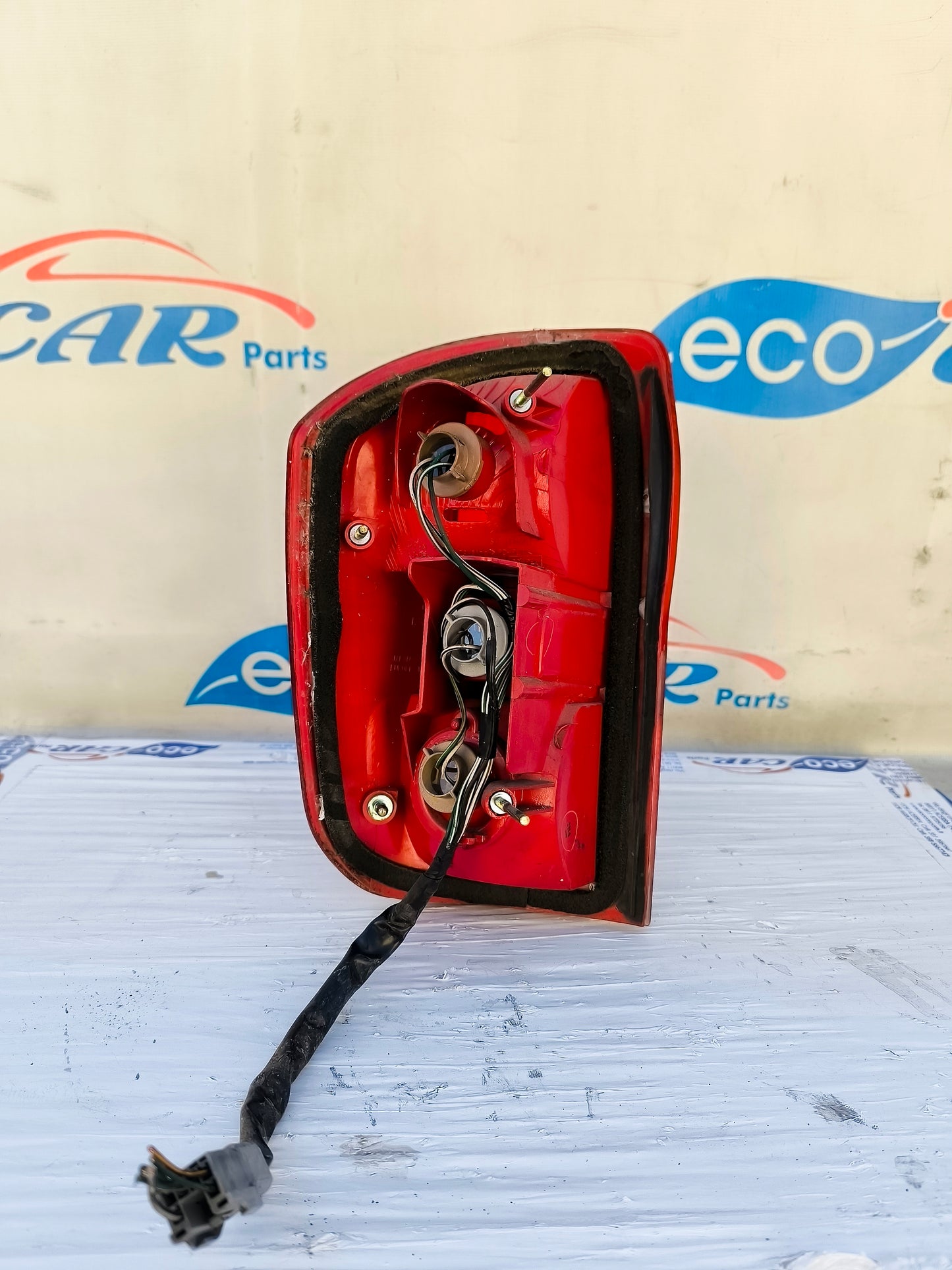 Toyota Rav 4 2004 ecoAG6113 right rear light