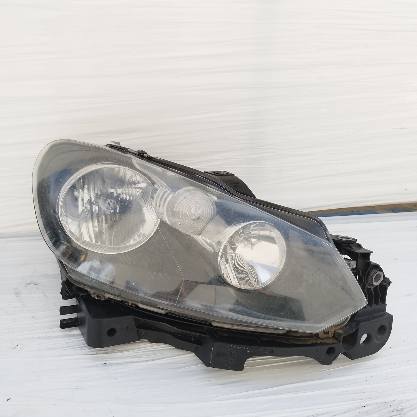 Fanale anteriore dx Volkswagen Golf VI (5K1) 2008-2013 cod: 5K1941006P ecoDM066