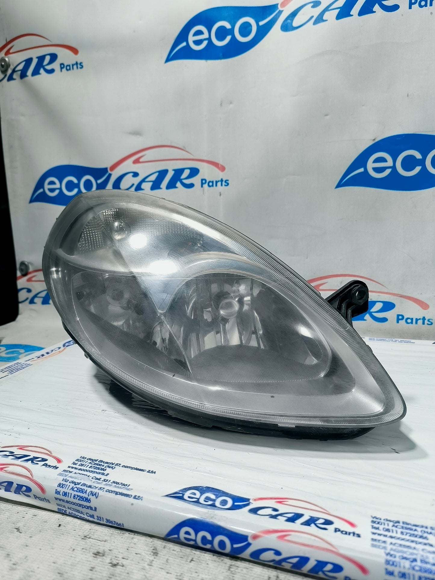 Front right headlight Lancia Ypsilon / Lancia Musa year 2010 ecoAG6307