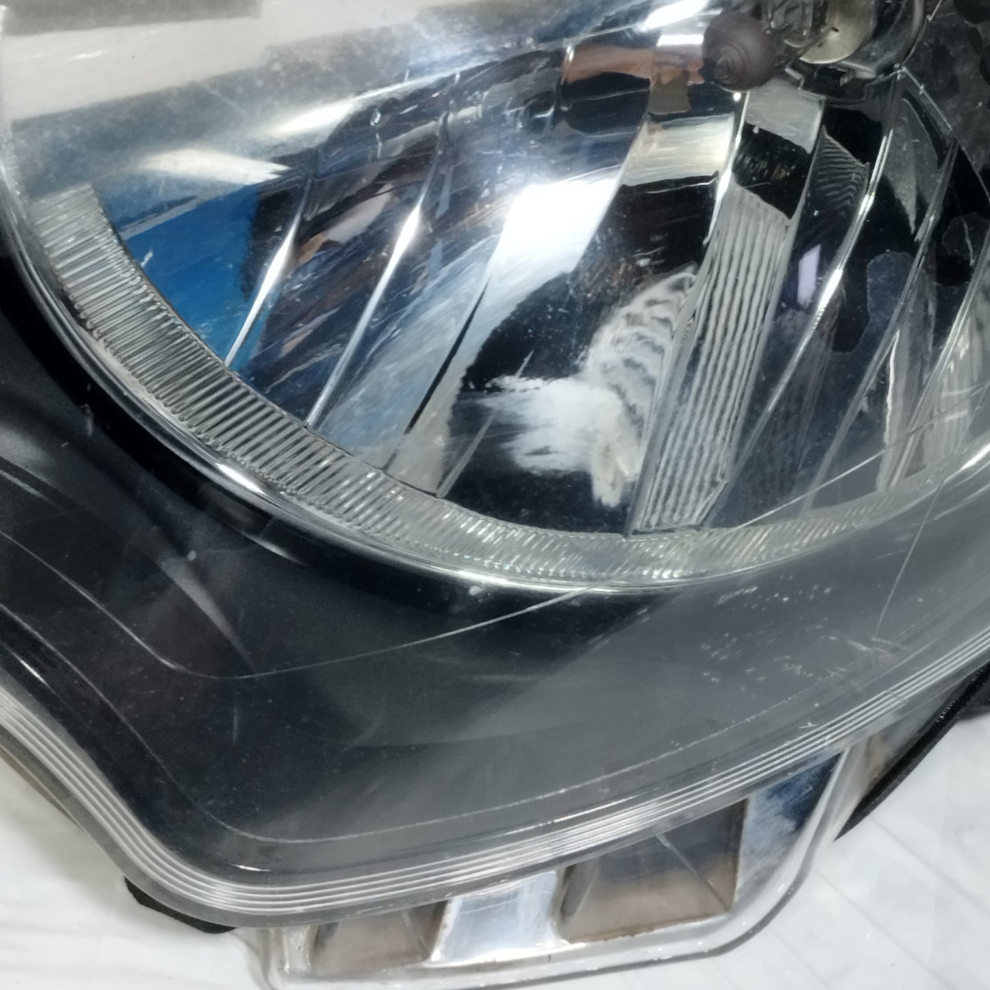 Fanale anteriore sx Renault Twingo II (CNO) Restyling 2011-2014 DEPO: 08-551-1192L-M ecoAC16475