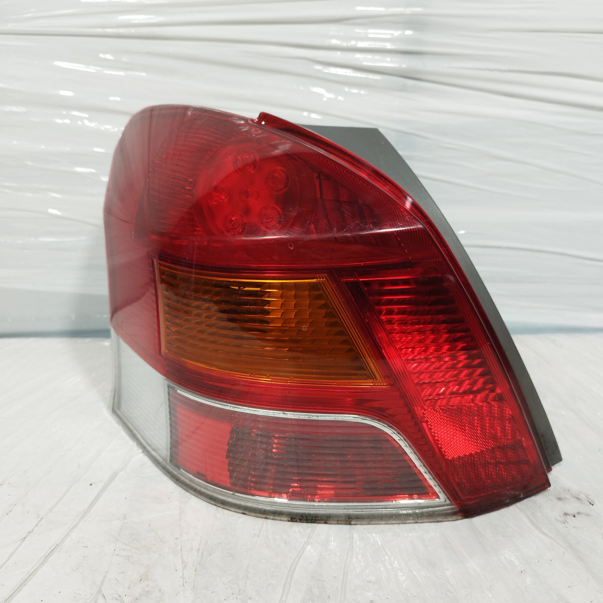 Fanale posteriore sx a Led Toyota Yaris II (XP90) Restyling 2009-2011 DEPO cod: 08-212-19T3L-F ecoAC16888