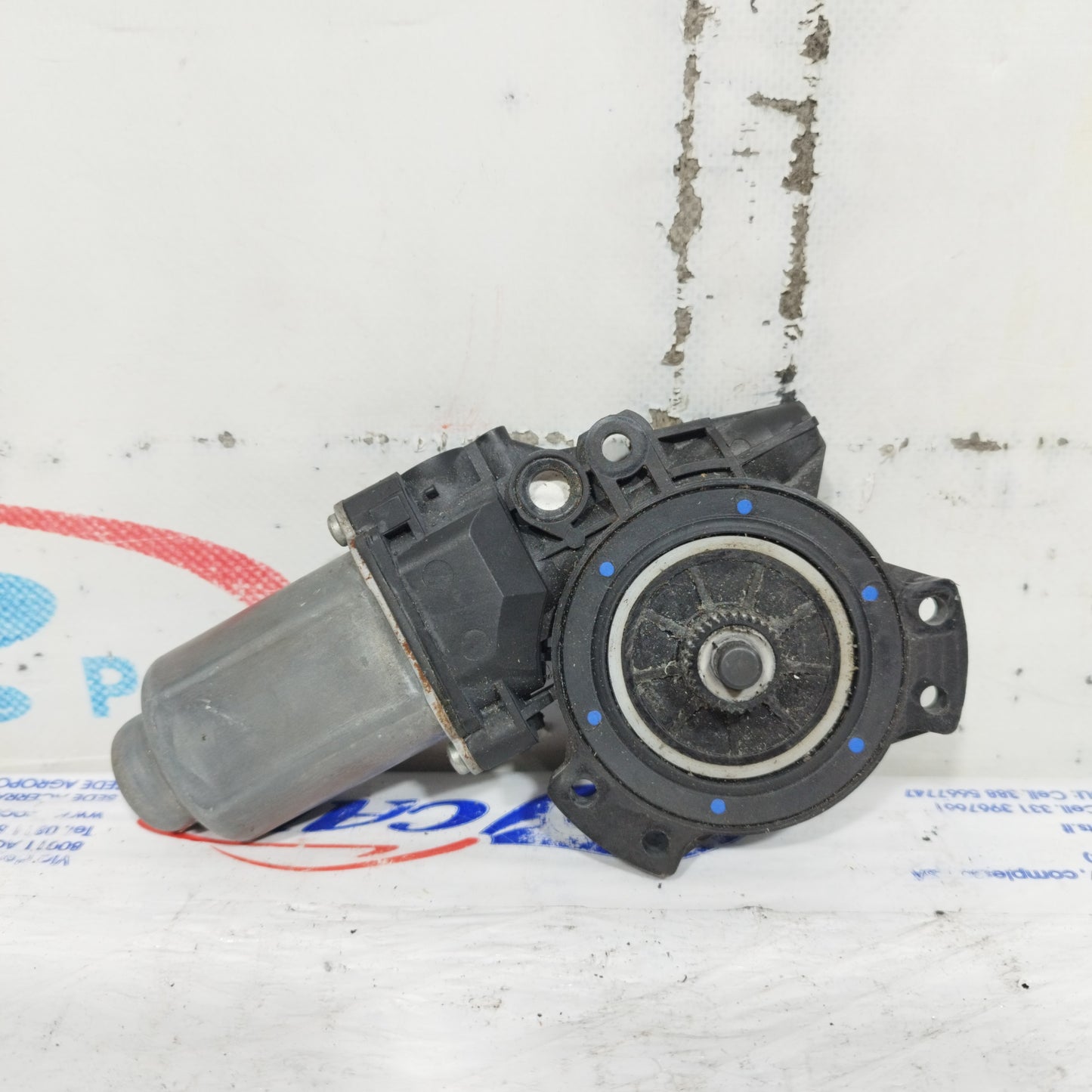 Zahnstangenmotor hinten links Hyundai IX35 2012 Code: 402354B ecoAC10866